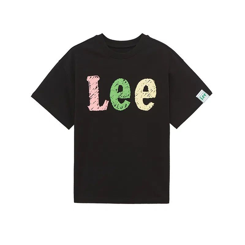 Lee T