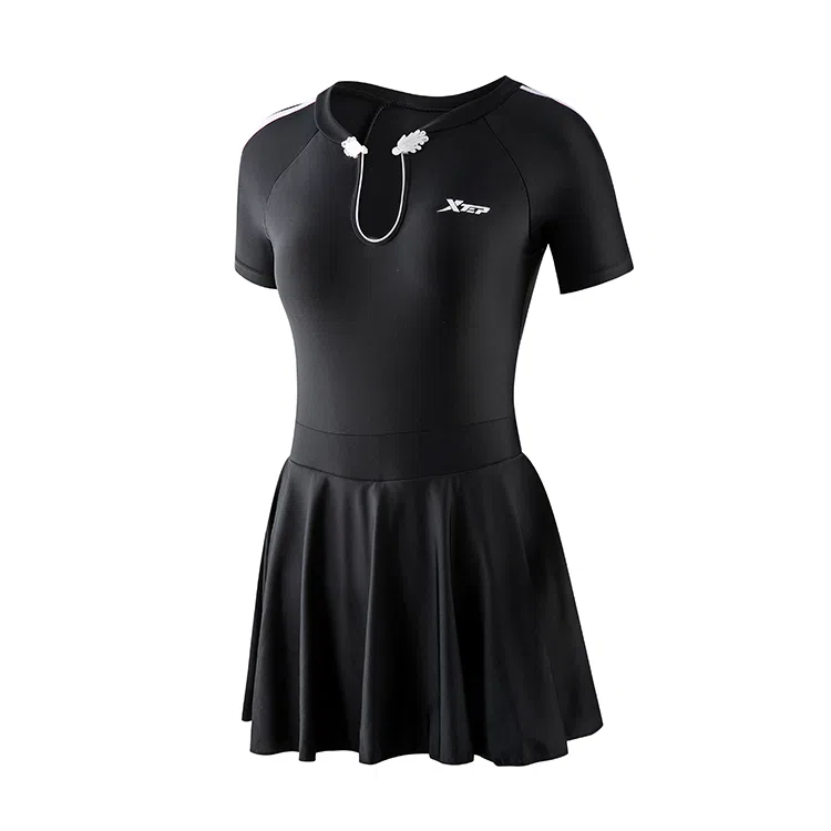 特步 撞色条纹短袖短裙连体泳装裙 黑色