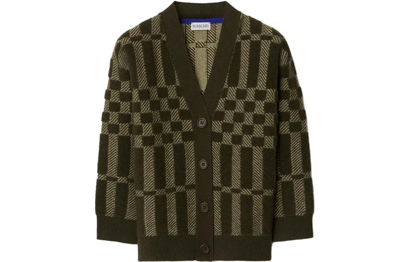 Burberry FW23 V