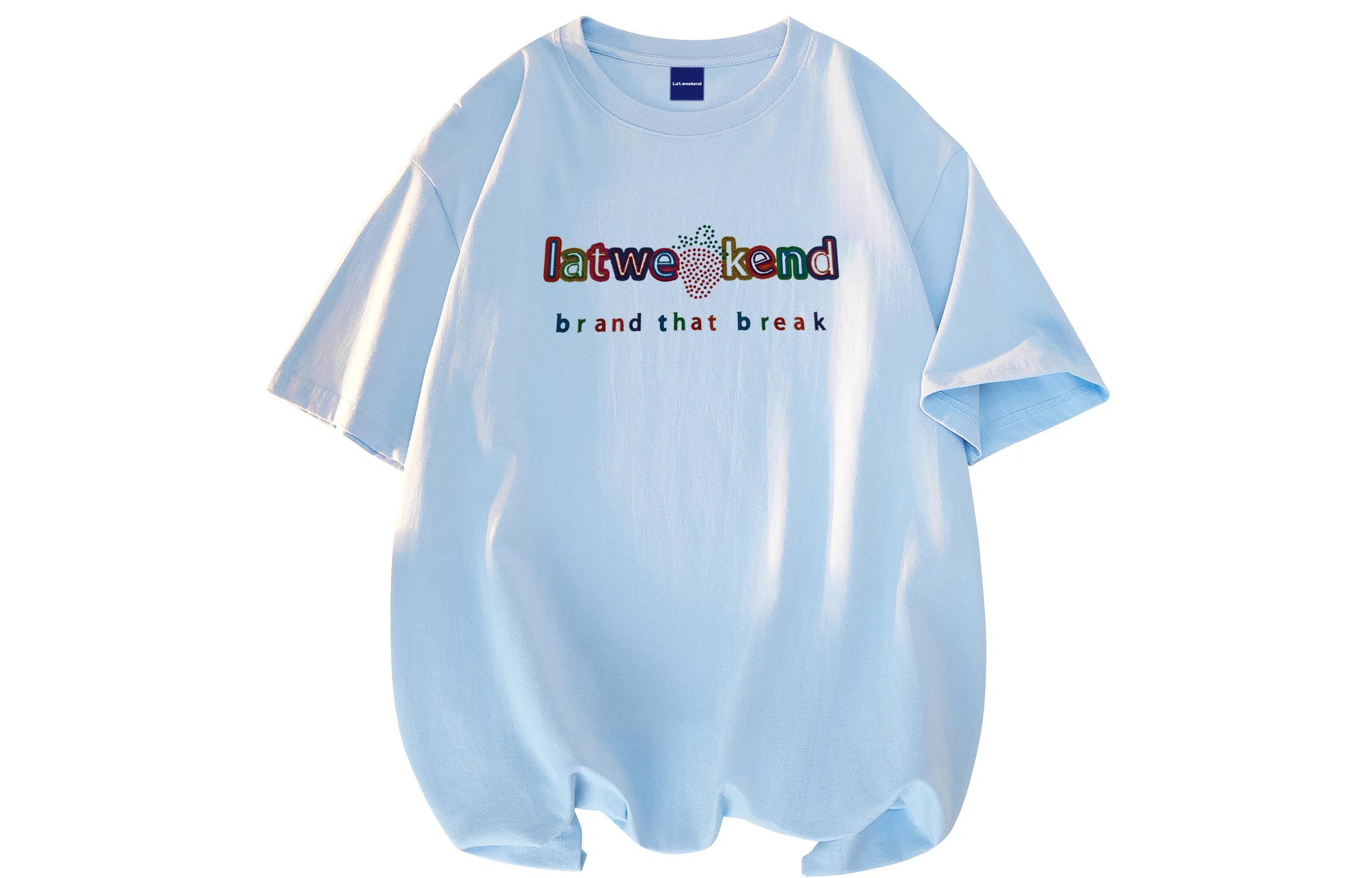 LA'T.WEEKEND LogoT