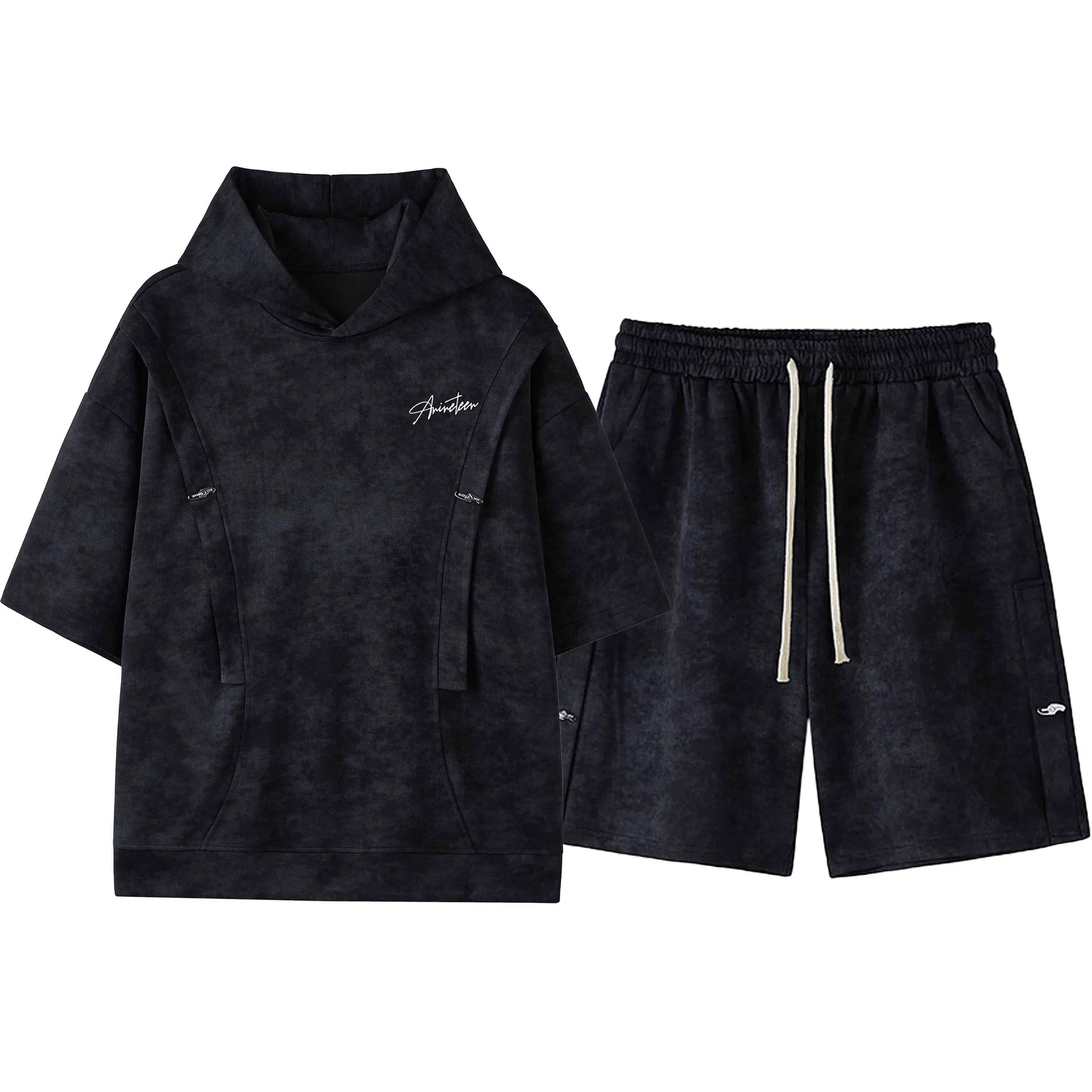 NINETEEN AUTUMN logoT