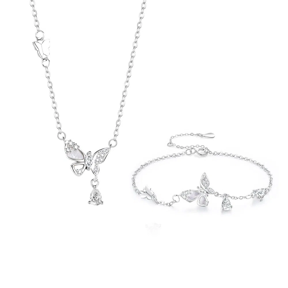 【S999足银纯银 好运福蝶】 七好美银 翩翩蝴蝶 精致轻奢时尚优雅森系小清新 简约小众高级感设计 日常通勤百搭 首饰 项链 女款