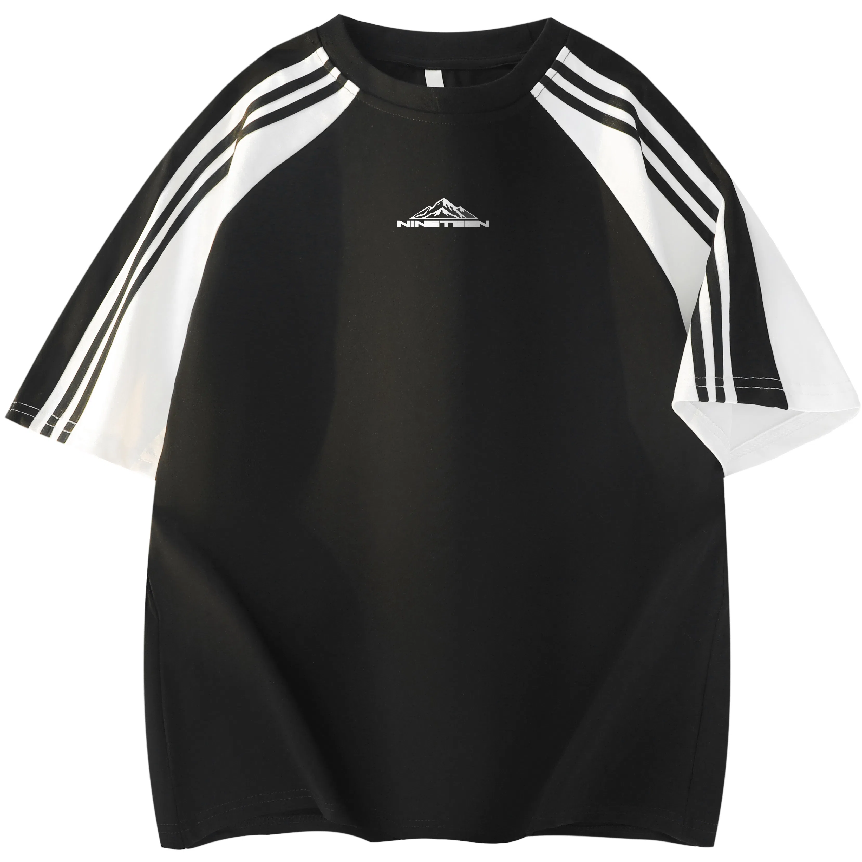 NINETEEN AUTUMN Logo260gT