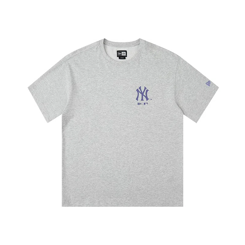 New Era x MLB Yankees Cleanfit Tee