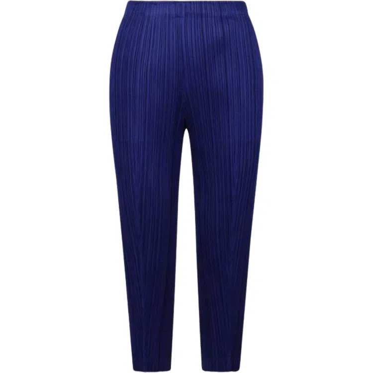 PLEATS PLEASE ISSEY MIYAKE