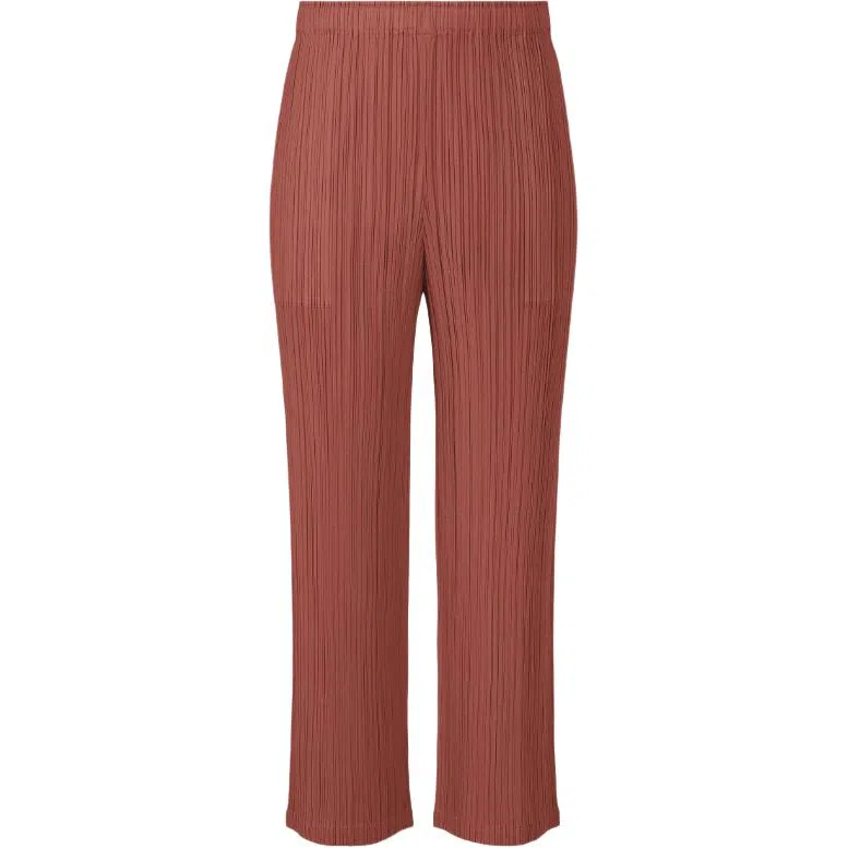 PLEATS PLEASE ISSEY MIYAKE