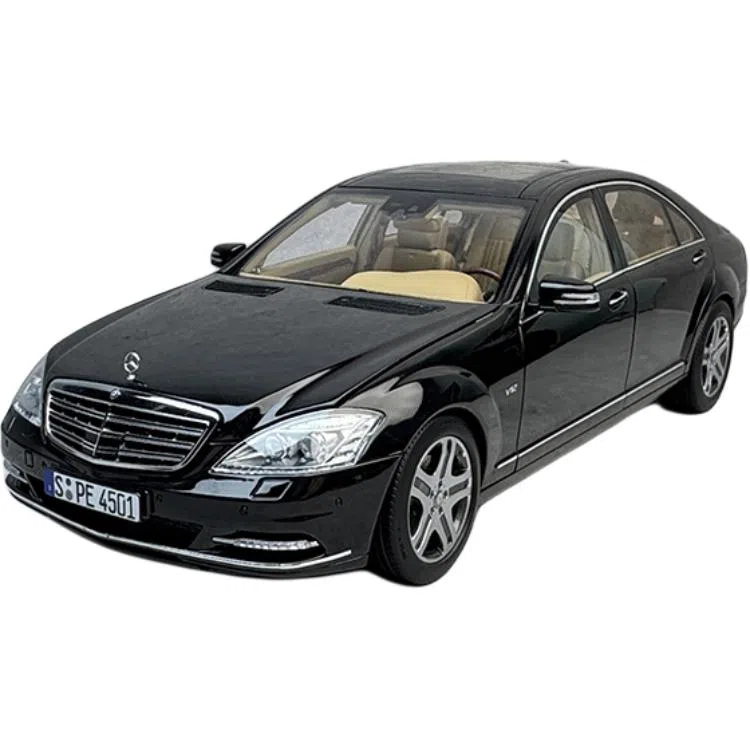 MOTORHELIX 118 S-Class S600L AMG(W221)
