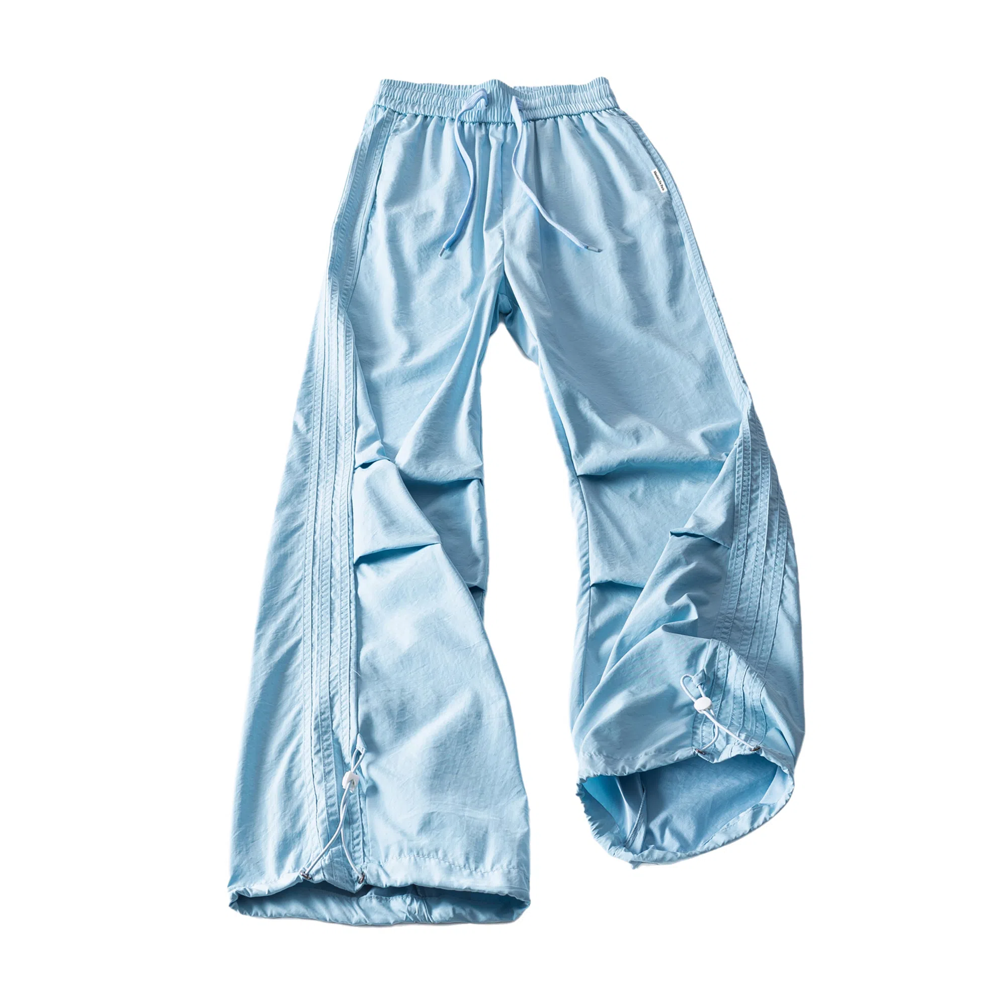 maxim's de paris vibe