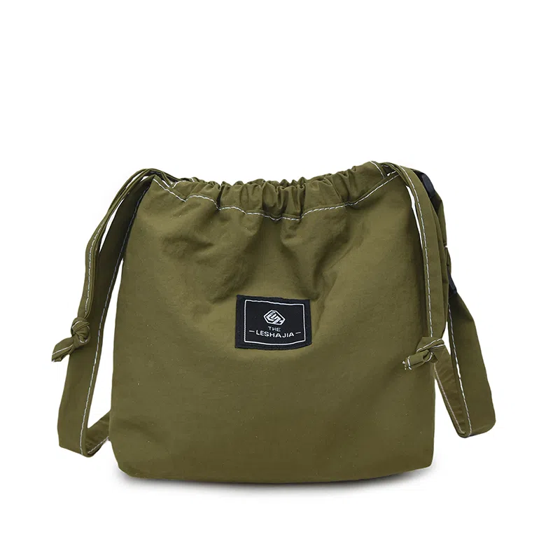 行途 高级感小众时尚超火 水洗布 斜挎包 男女同款情侣款 多色