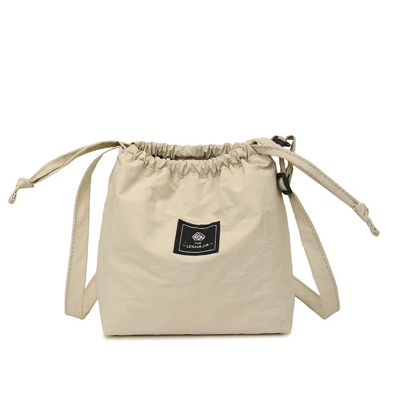 行途 高级感小众时尚超火 水洗布 斜挎包 男女同款情侣款 多色