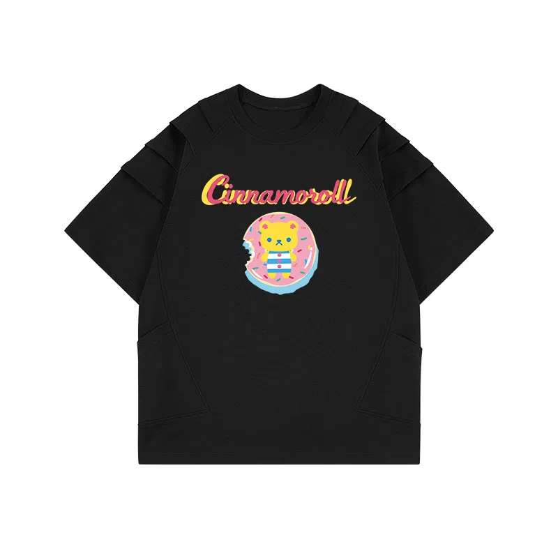 Sanrio x CINNAMOROLL T