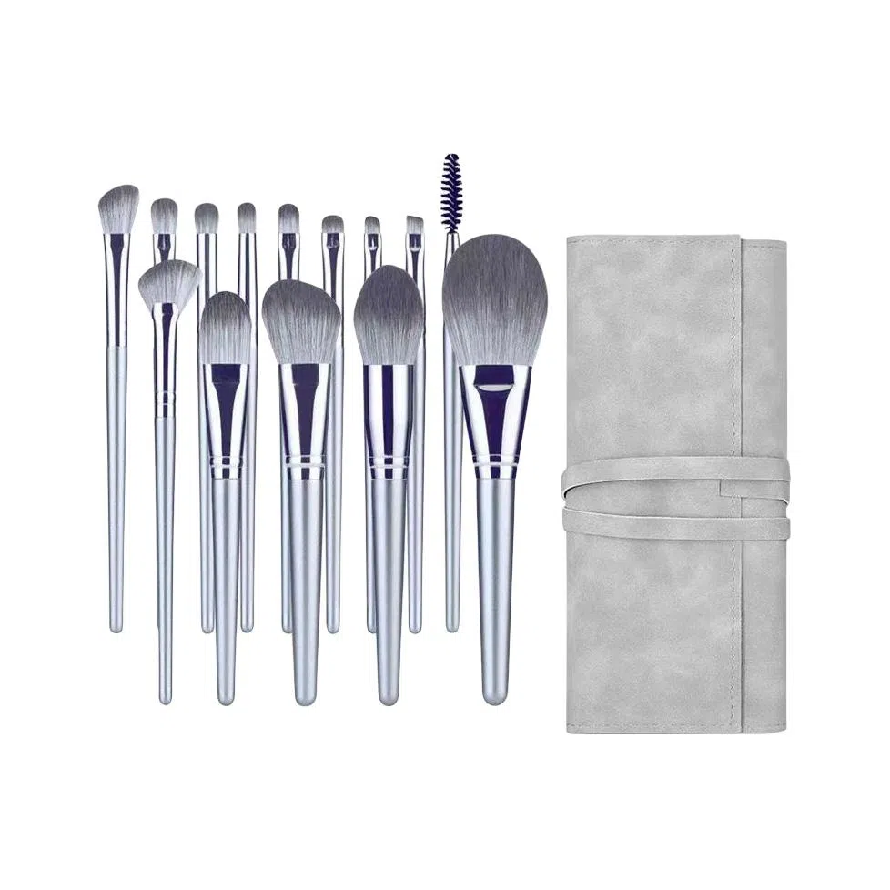 玛琪娜  银色化妆刷套装 柔软亲肤