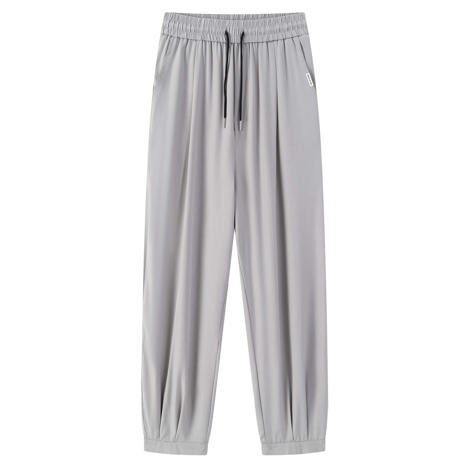 maxim's de paris ins