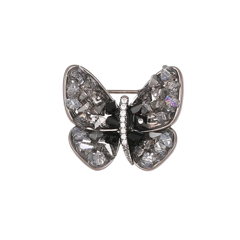 山一丸 气质防走光别针轻奢个性胸花衣服配饰小众精致蝴蝶 环保铜 胸针 女款