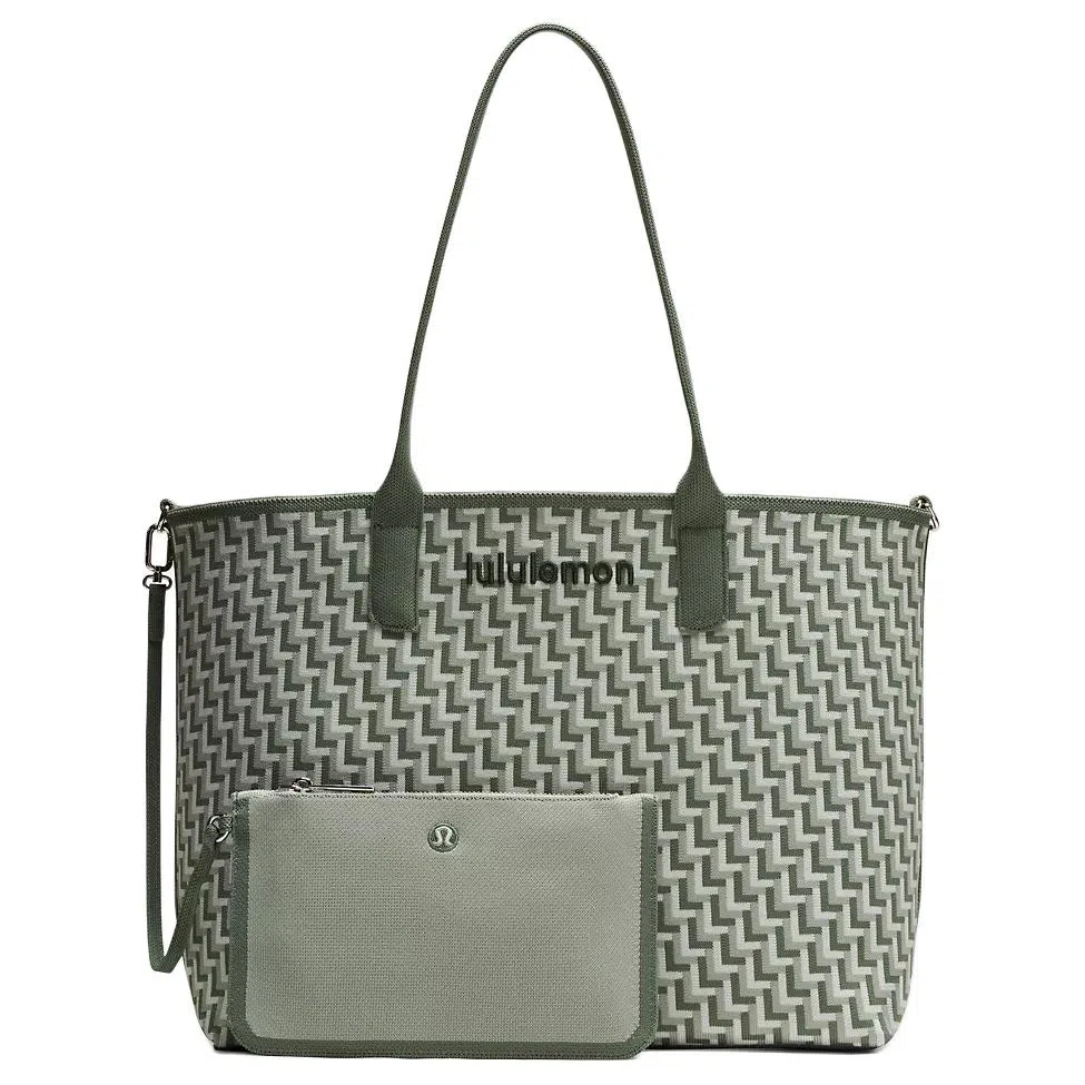 lululemon Glow Up18L Tote