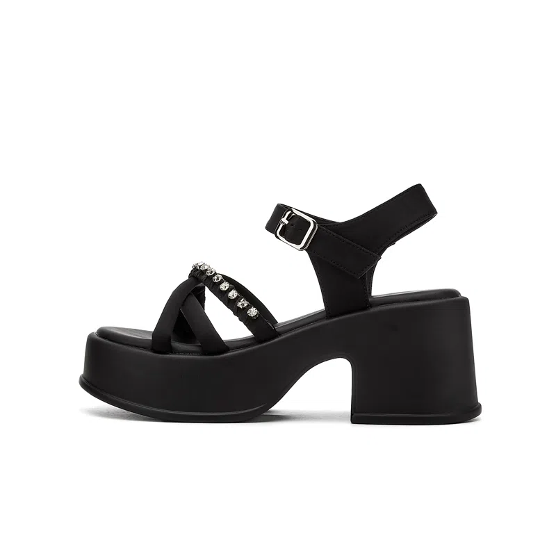 金佰川 合成革 外穿休闲百搭时尚松糕底 一字带凉鞋 女