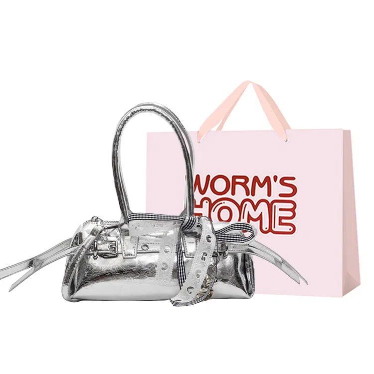 WORM'S HOME PU