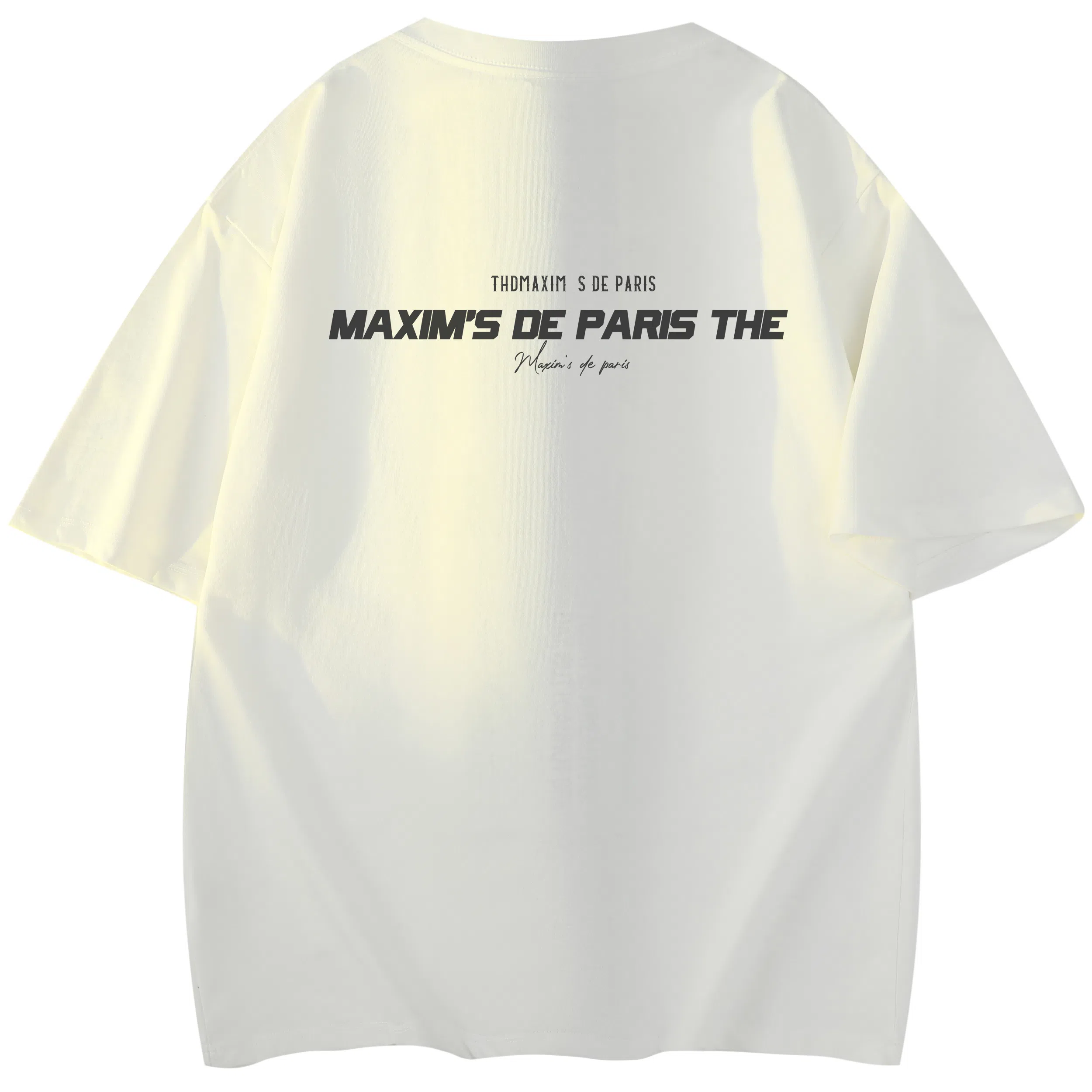 maxim's de paris logoT