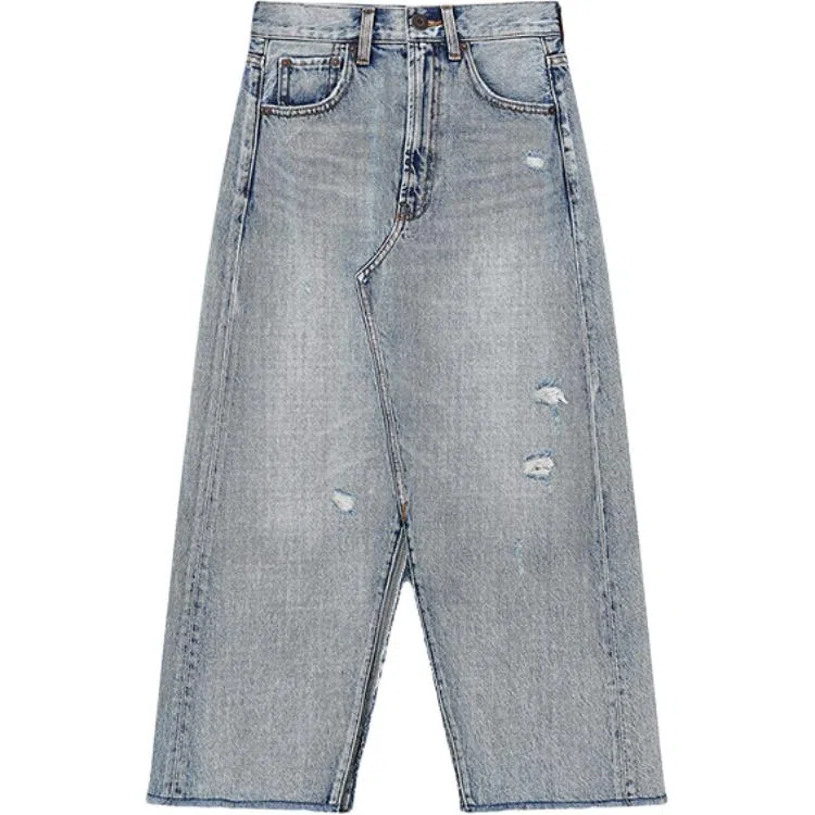 MOUSSY A