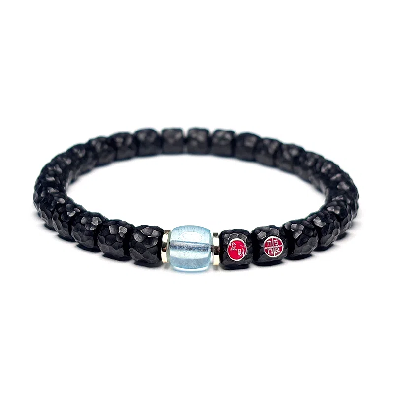 MOUNTAINS AND MANS 925