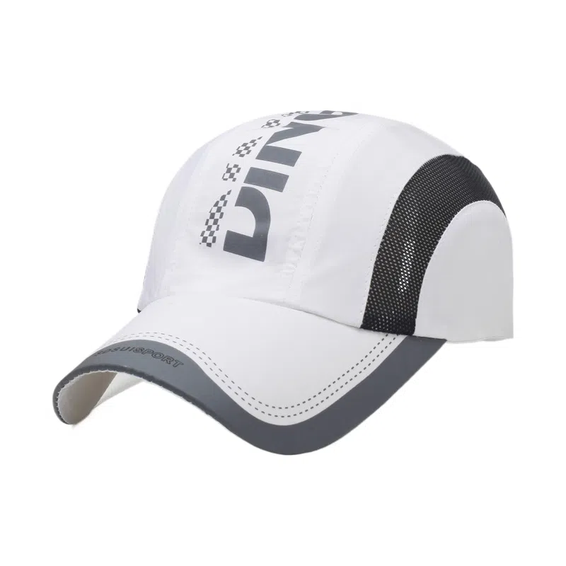 梦特娇 纯色网眼夏天出行 涤纶 棒球帽 男女同款情侣款