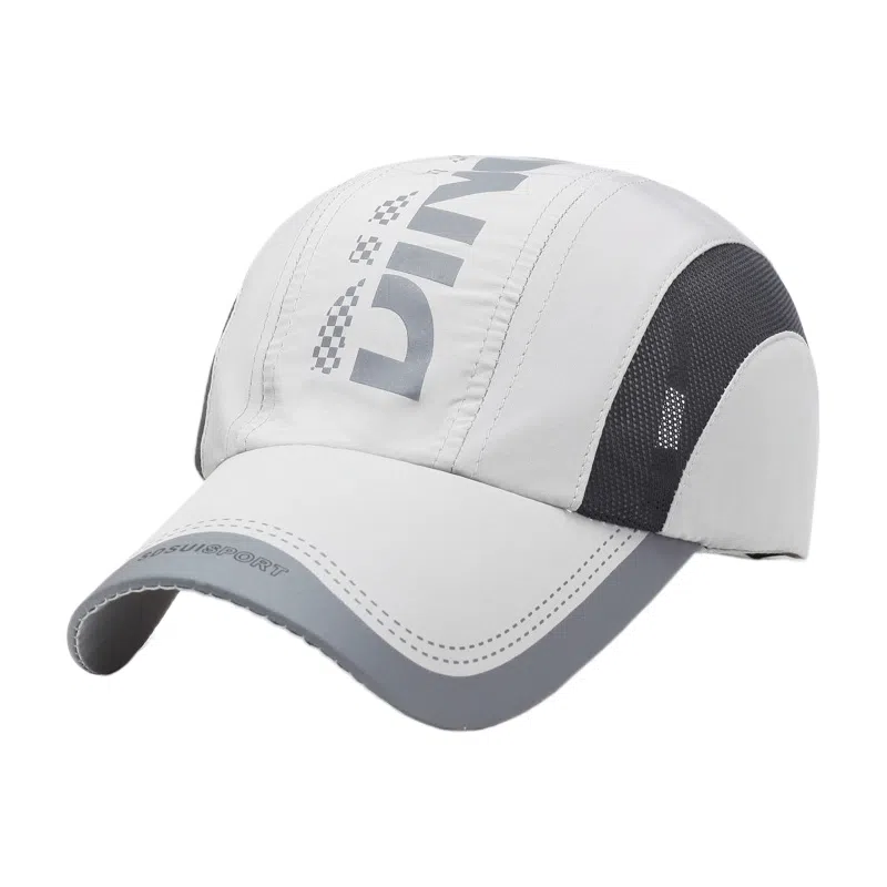 梦特娇 纯色网眼夏天出行 涤纶 棒球帽 男女同款情侣款