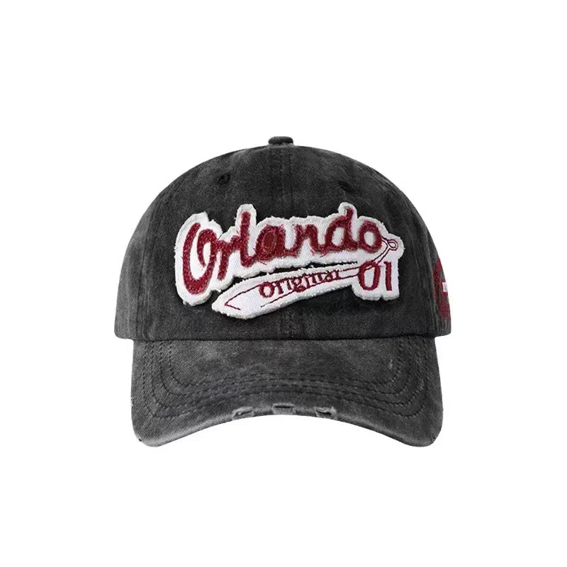 艾佳微 嘻哈街头美式复古做旧时尚刺绣英文破洞显脸小 棉 鸭舌帽 男女同款情侣款