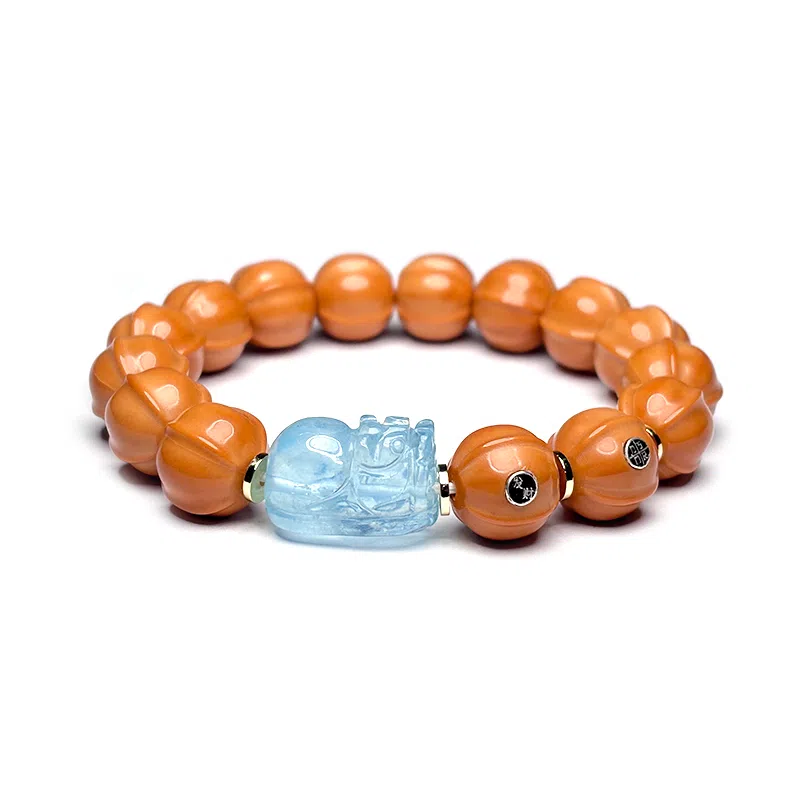 MOUNTAINS AND MANS 925