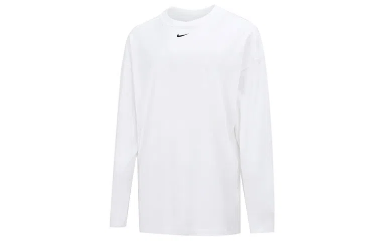 Nike Sportswear Essential Logo