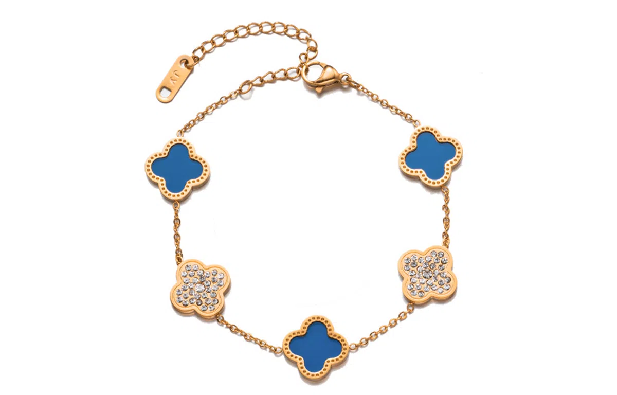 Endorphin Four Leaf Clover Titanium Steel Bracelet