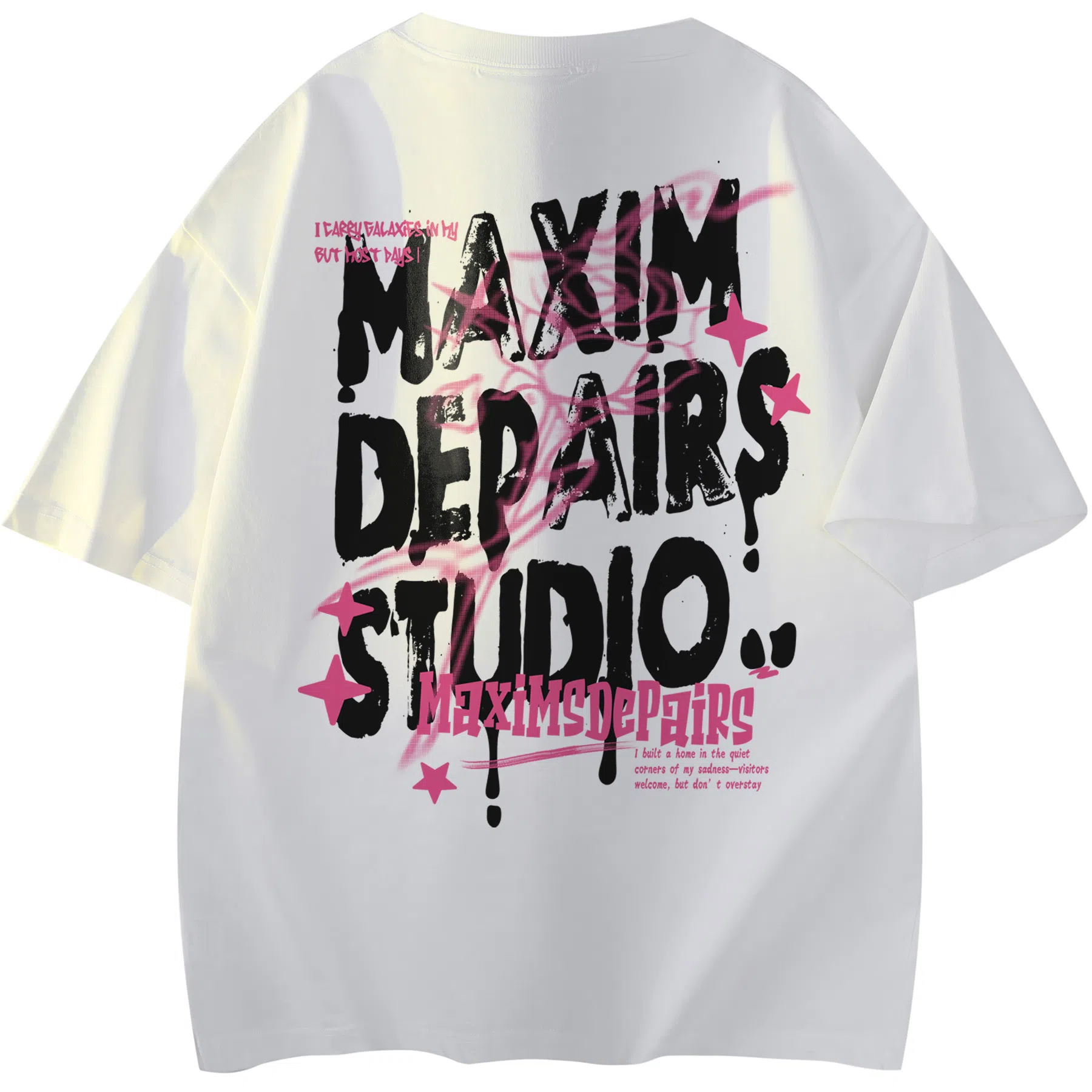 maxim's de paris logoT