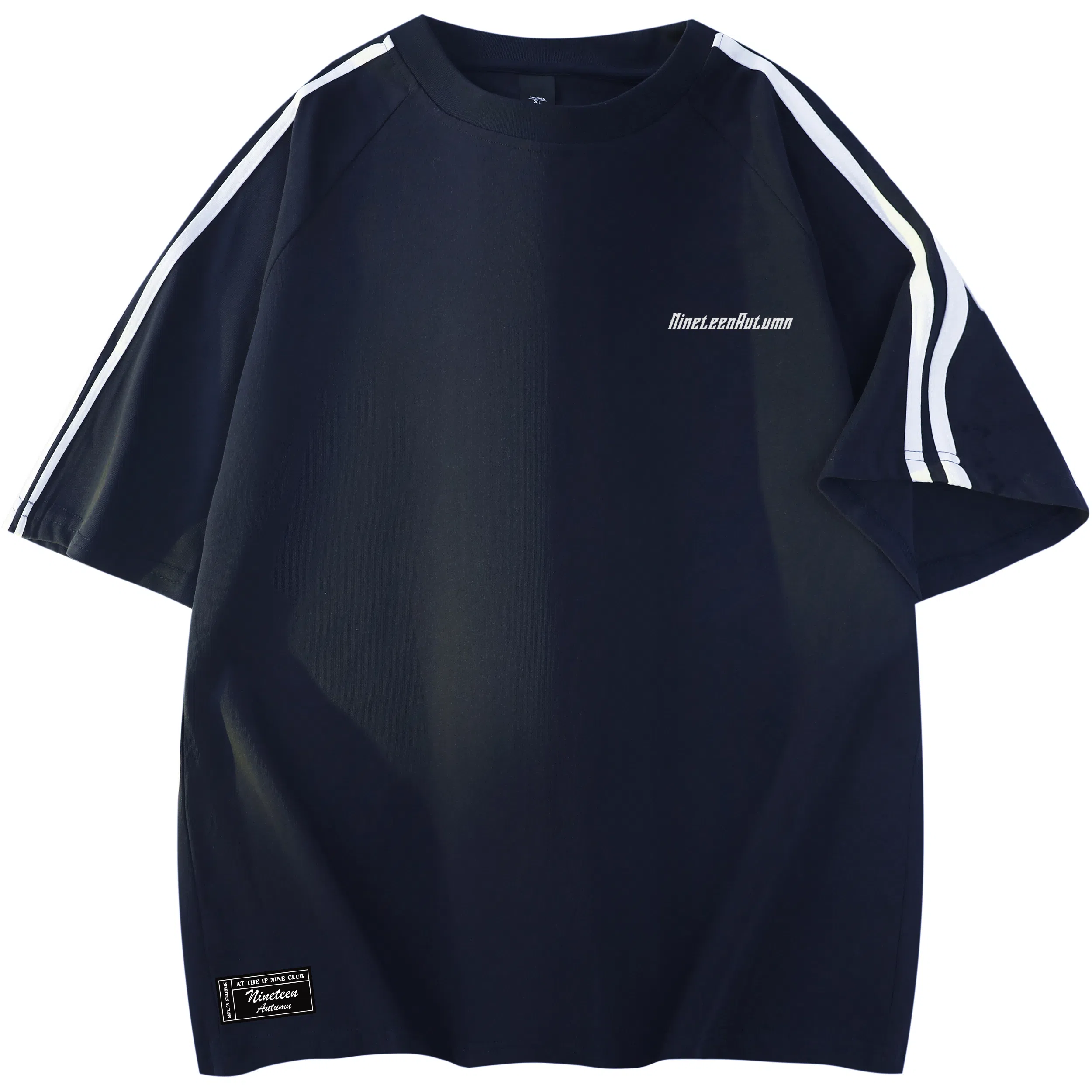 NINETEEN AUTUMN logoT