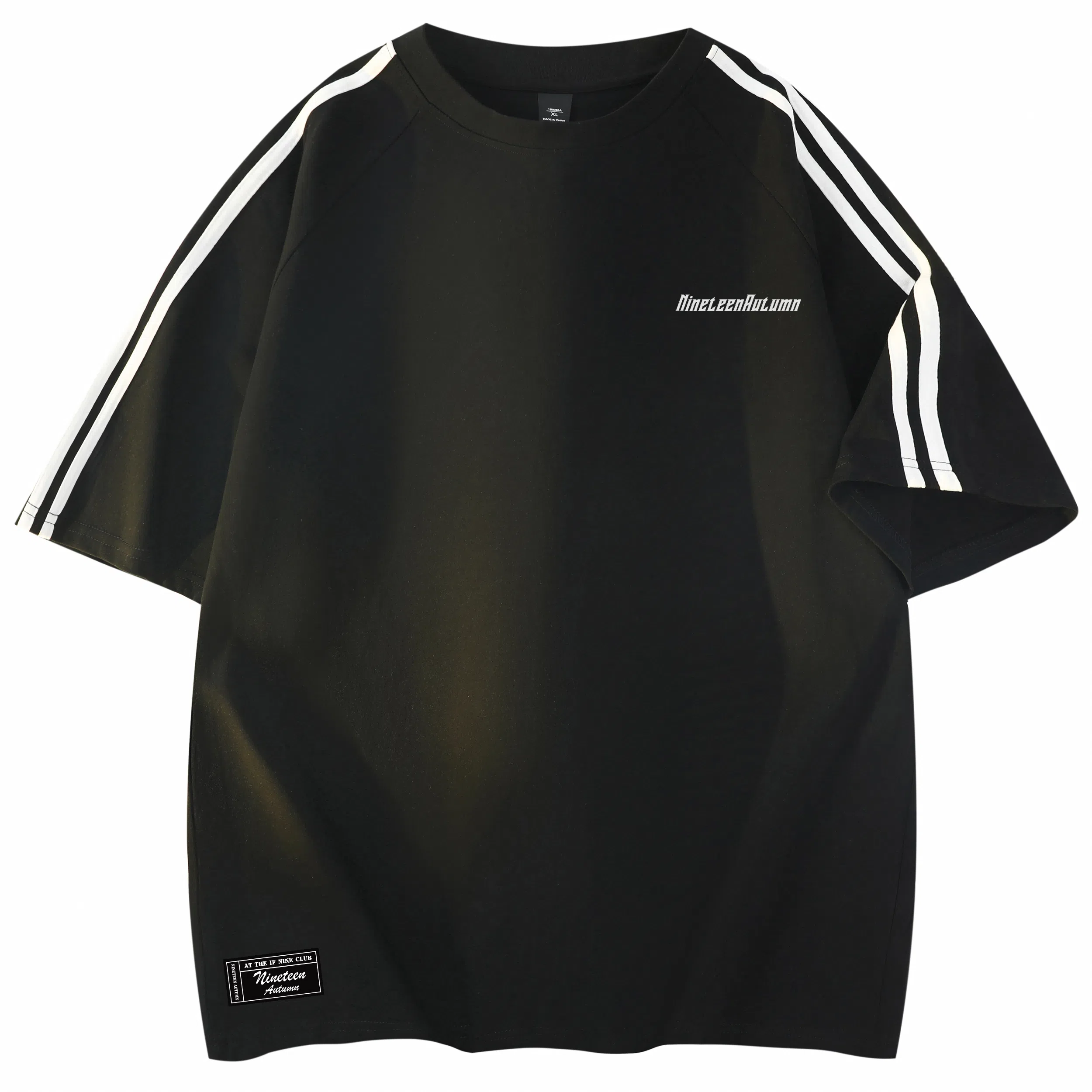 NINETEEN AUTUMN logoT