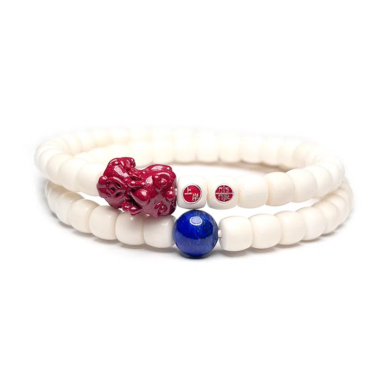 MOUNTAINS AND MANS 925