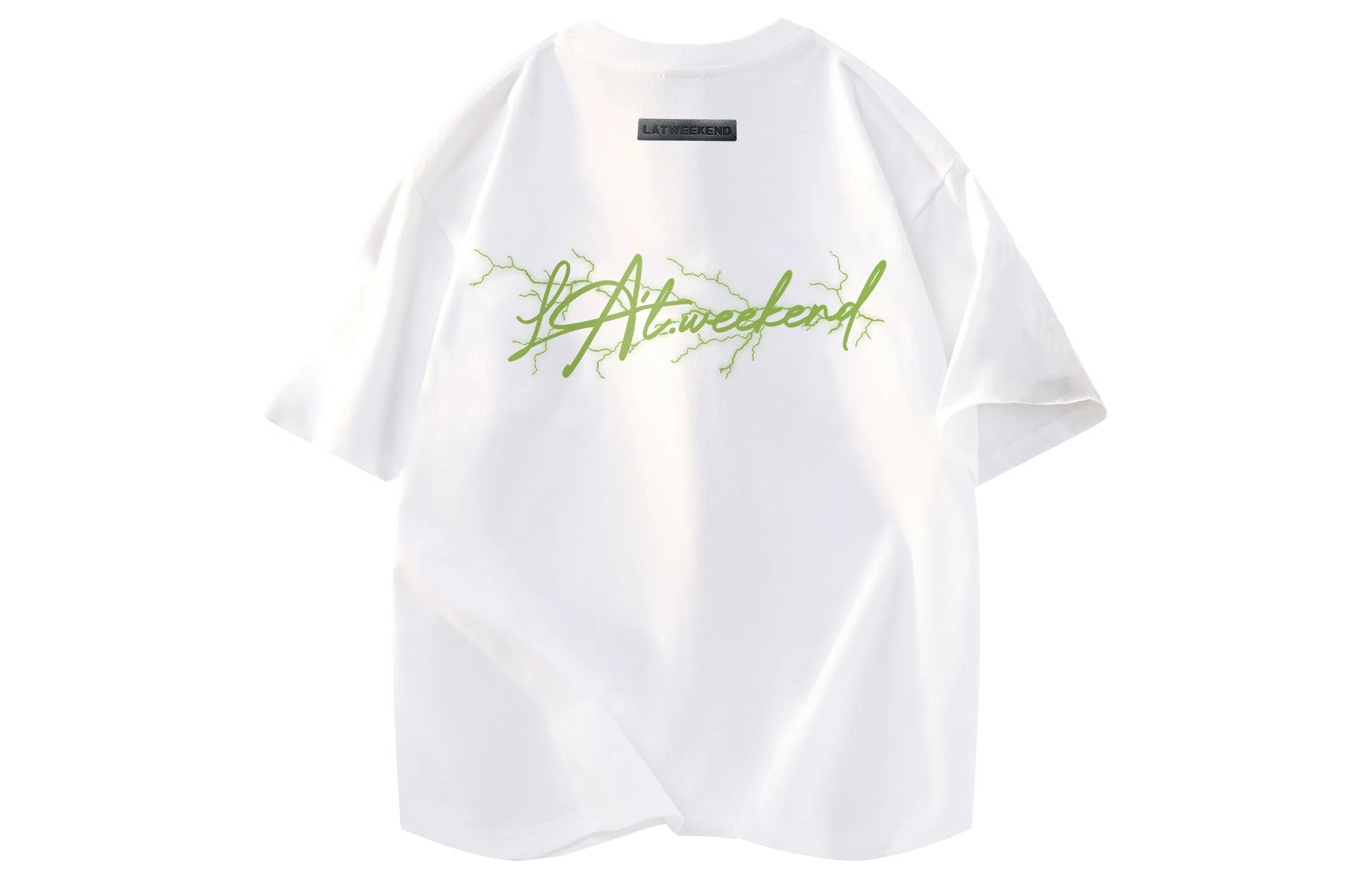 LA'T.WEEKEND LogoT