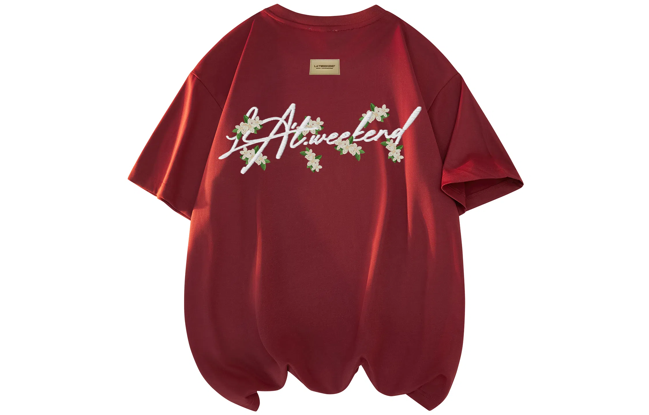 LA'T.WEEKEND LogoT