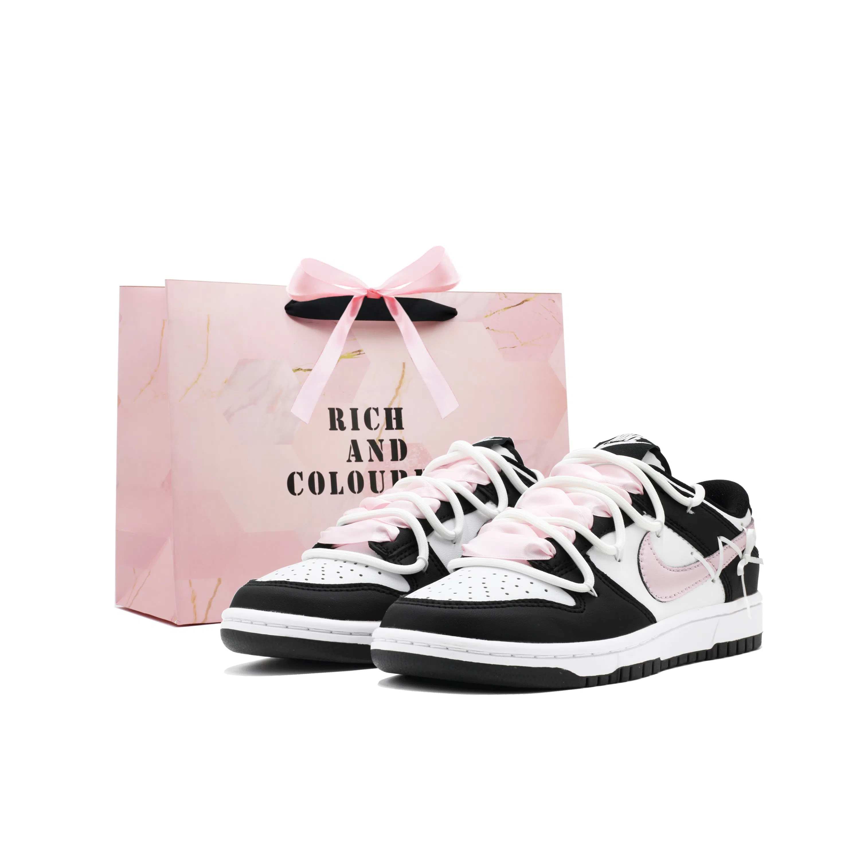 Nike Dunk "White/Black"