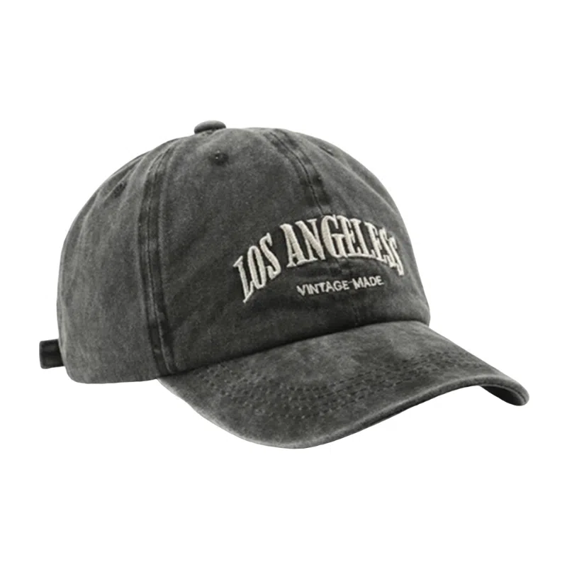 豹了个猫 韩版百搭英文刺绣 遮阳防晒 棉 鸭舌帽 男女同款情侣款