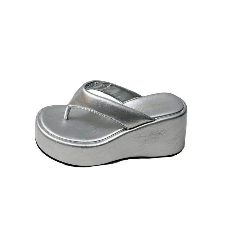 TAFN Platform Flip Flops