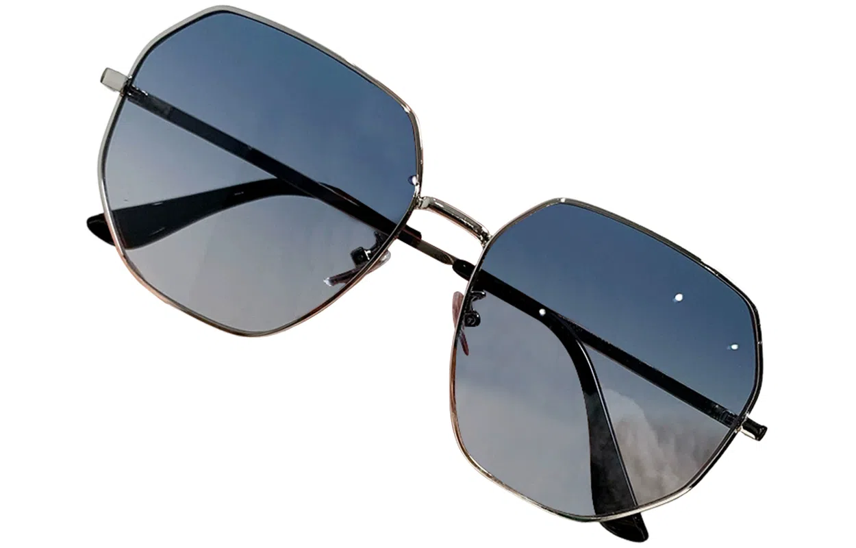 优幽兰 韩版潮流高级感小脸显瘦多边形小众百搭时尚防晒防紫外线气质墨镜旅游骑行开车驾驶 金属 不规则形 太阳眼镜 男女同款情侣款