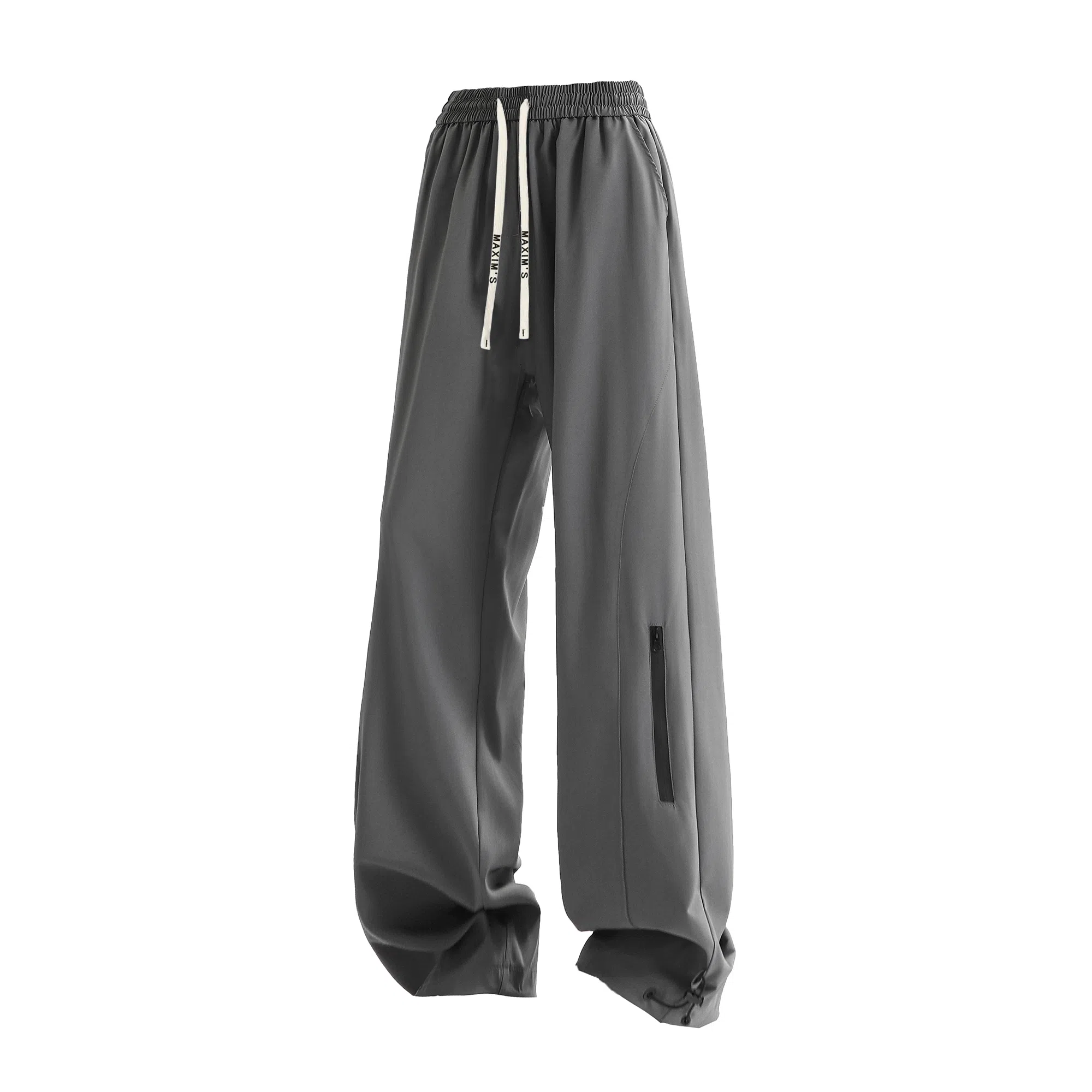 maxim's de paris vibe