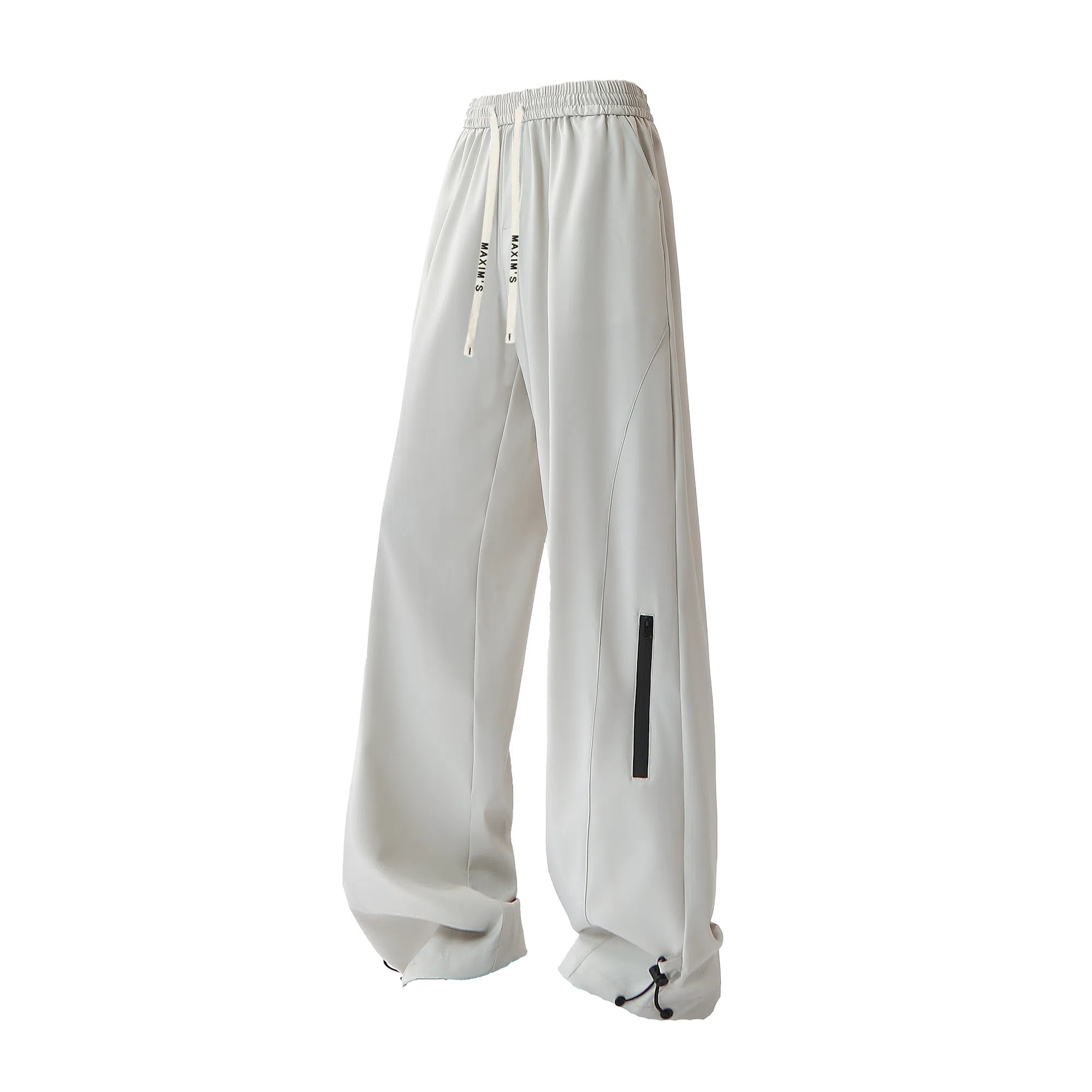 maxim's de paris vibe