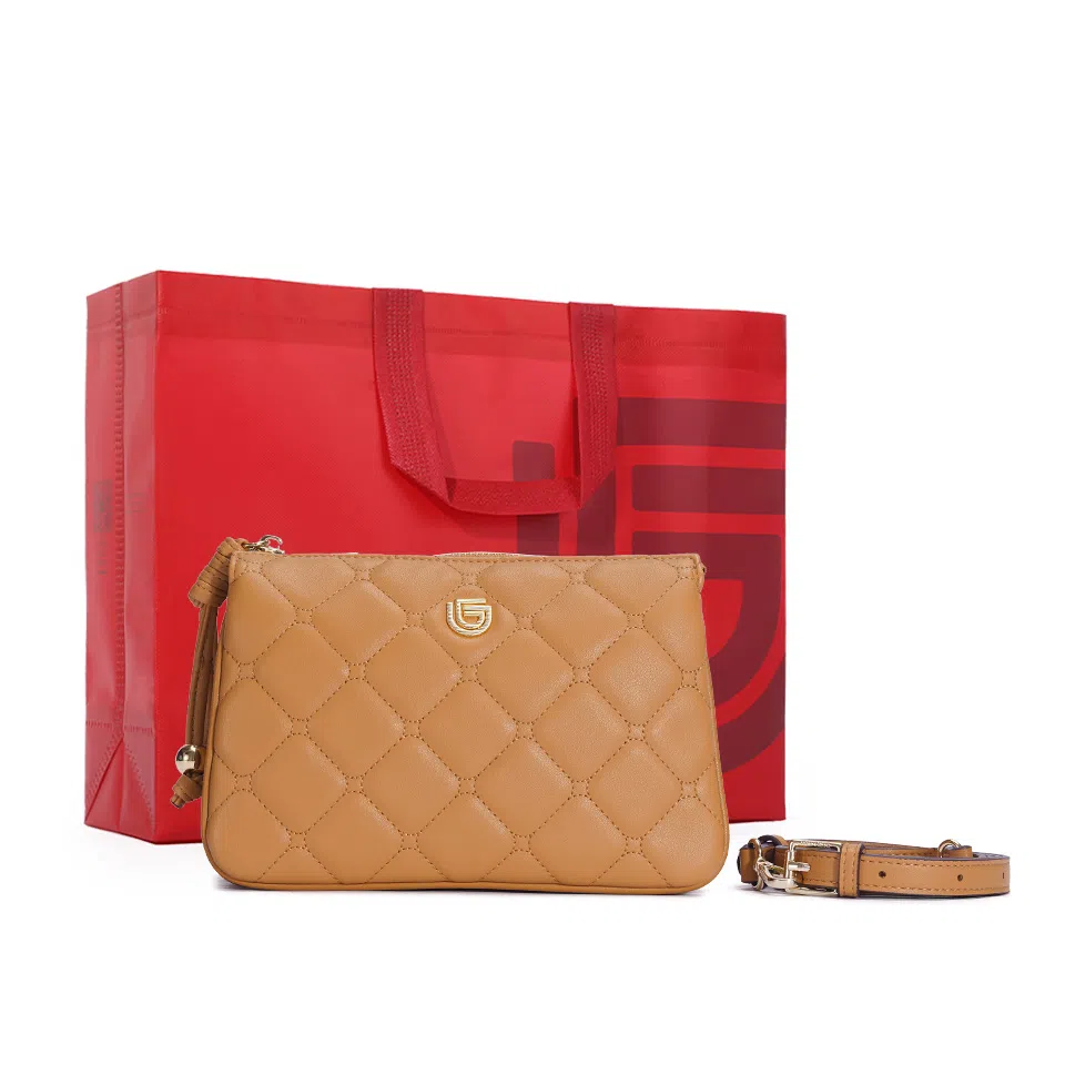 都宝路 百搭小香风菱格日常通勤气质质感精致小方包 合成革 单肩斜挎包 中号 女款 焦糖/红色/粉红