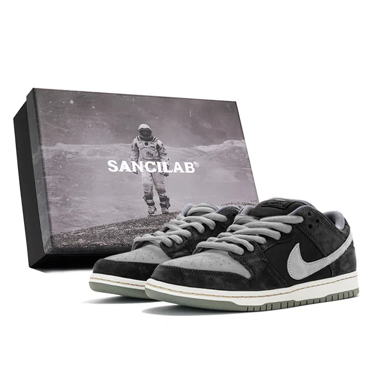 Nike Dunk SB "Dust Noir"