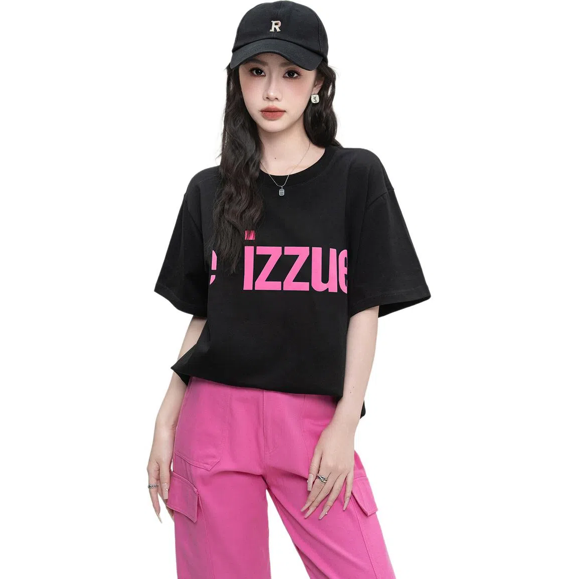 izzue Logo T