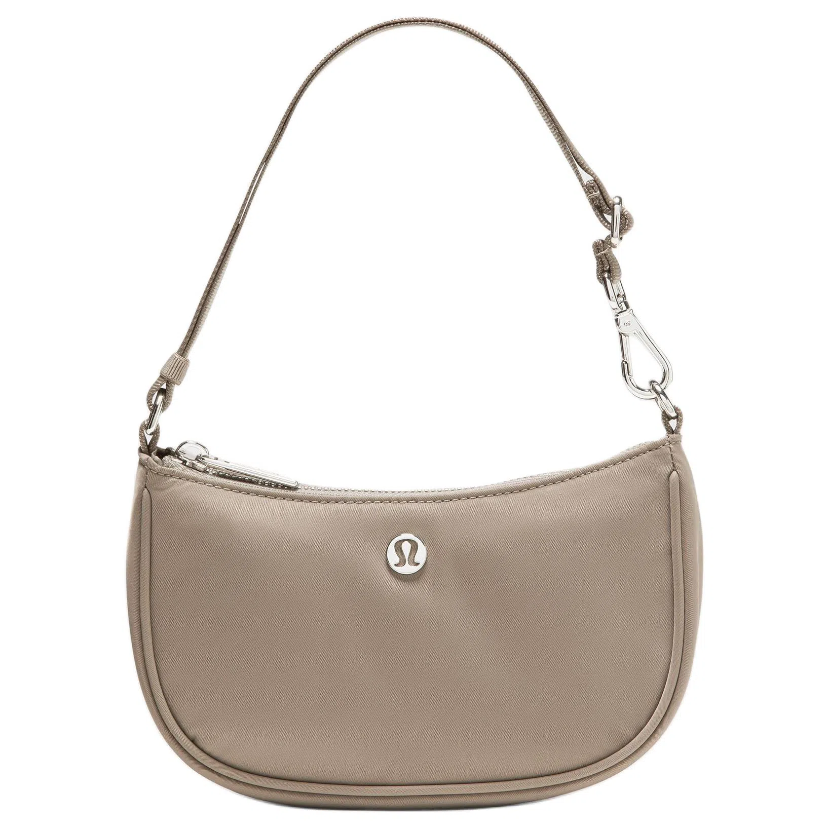 lululemon City Essentials Logo