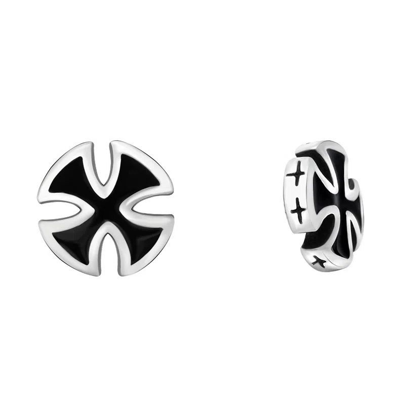 Yuanshengyi Cross Earrings