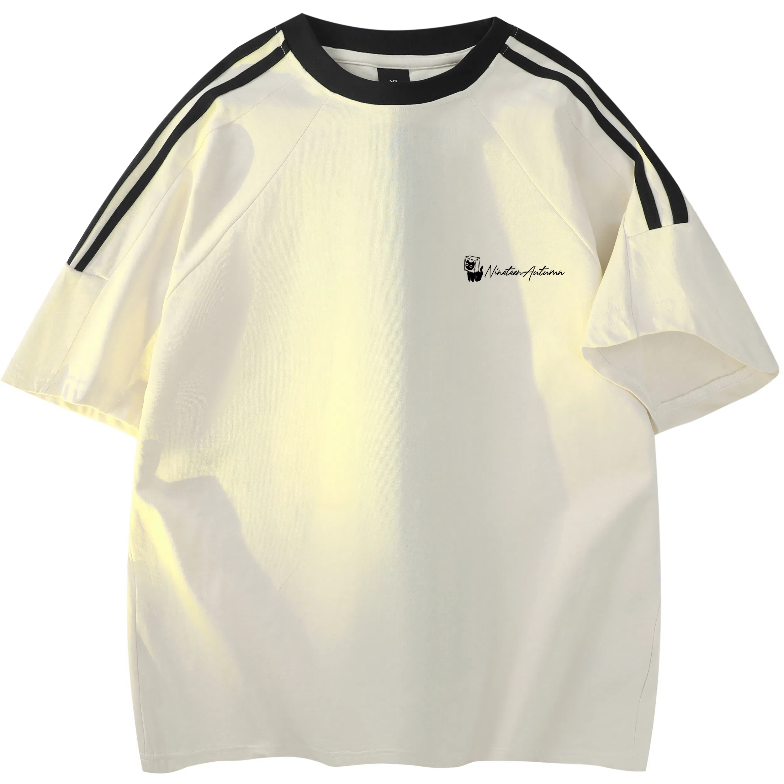 NINETEEN AUTUMN T