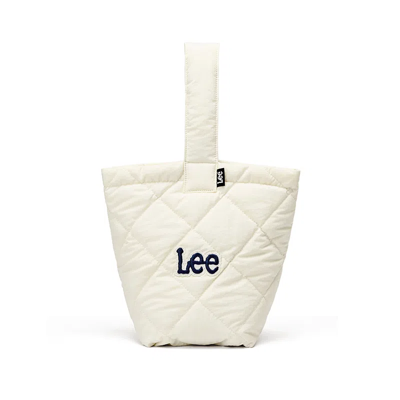 Lee