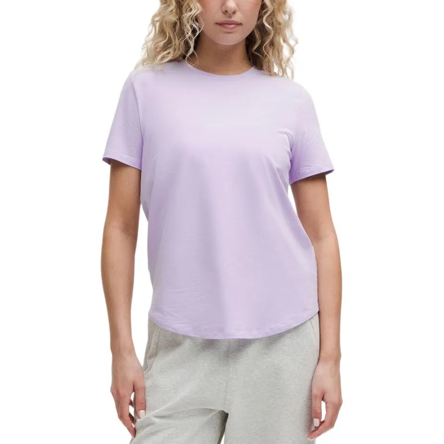 lululemon Love T